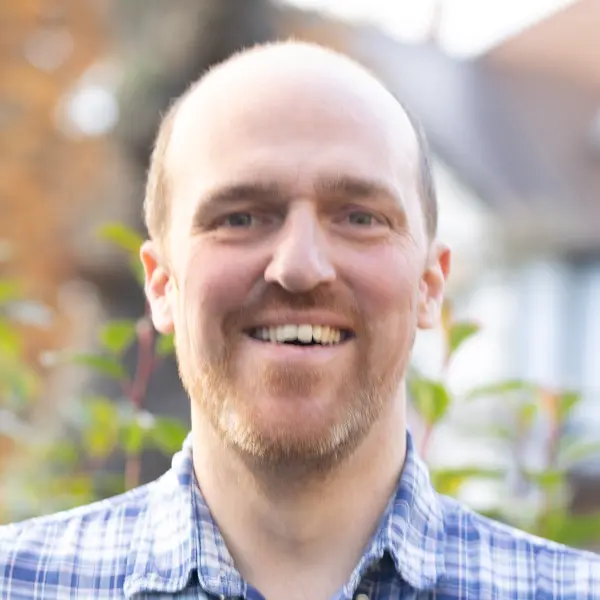 Dr. Graham Pilkington