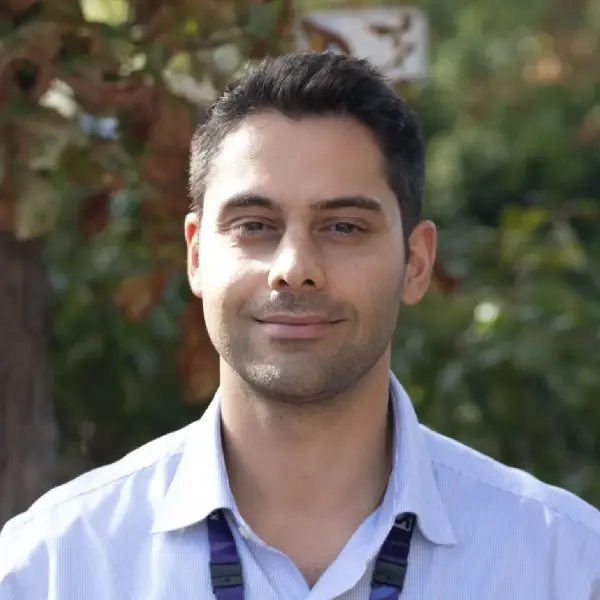 Dr. Armin Nazari